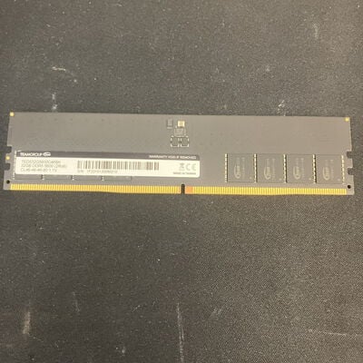 【大宮店】中古  PC5-44800 32GB デスクトップ用(DDR5-5600) 149157 