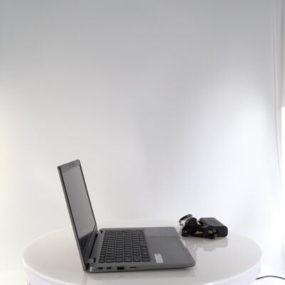 【秋葉原本店】中古  NEC_VersaPro_VKT10C-6(i5-10210Y/8GB/SSD256GB/W11P) 3410015962 