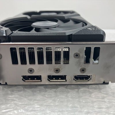 【秋葉原本店】中古  ASUS DUAL-RX9060XT-16G (RX9060XT 16GB) 188999 
