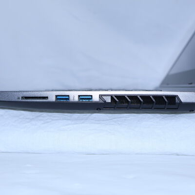 【通販センター】中古  THIRDWAVE raytrek R5-AA6 201911 