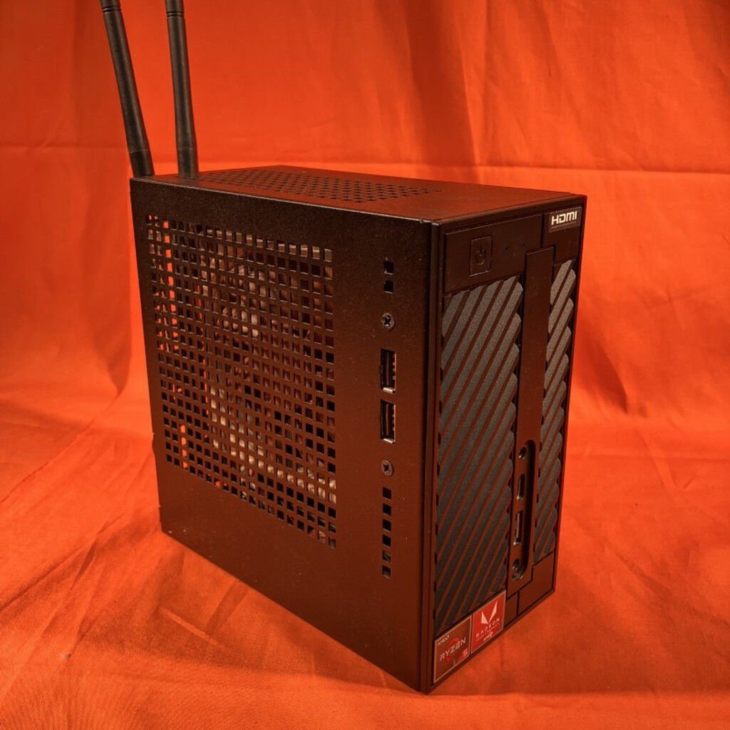 ミニPC Thirdwave miniRegulus AR5 Ryzen 5 16GB Thirdwave miniRegulus AR5 Ryzen 5 16GB