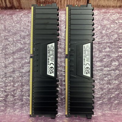 【富士青葉店】中古  Corsair CMK16GX4M2E3200C16 (PC4-25600/DDR4-3200 8GB 2枚組) 5070002367 