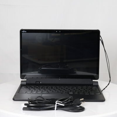 【通販センター】中古  Fujitsu ARROWS Tab Q738/SB(Intel Core i5 8350U/8GB DDR3 (PC3)/SSD128GB/なし/オンボード/13.3/1920x1080/Wi-Fi/W11H64 MAR) 203704 