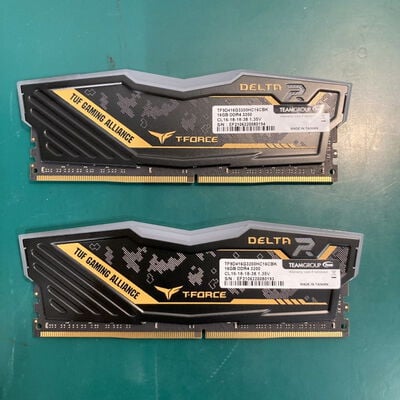 【富山本郷店】中古  16GB 2枚組(合計32GB) PC4-25600/DDR4-3200 デスクトップ用 190913 