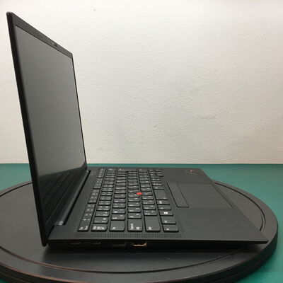 【佐賀南部バイパス店】中古  LENOVO　ThinkPad X1(i7-1165G7/16GB/SSD256GB/W11P) 5250001215 