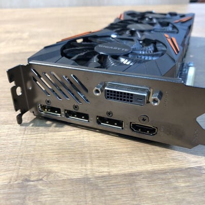 【姫路店】中古  GIGABYTE GV-N107TGAMING OC-8GD(GTX1070Ti 8G GDR5) 136246 