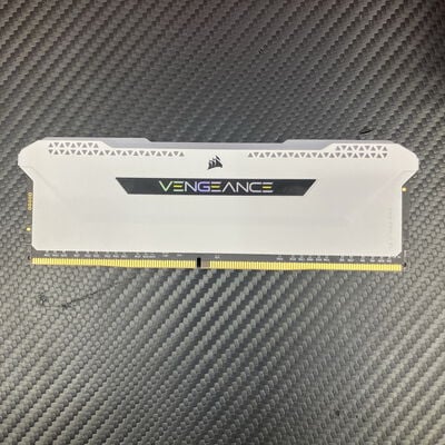 【富士青葉店】中古  PC4-25600 16GB デスクトップ用 140728 