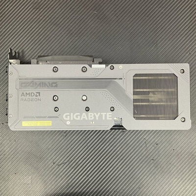 【富士青葉店】中古  GIGABYTE GV-R9060XTGAMING OC-16GD（RX9060XT 16GB） 3480039385 