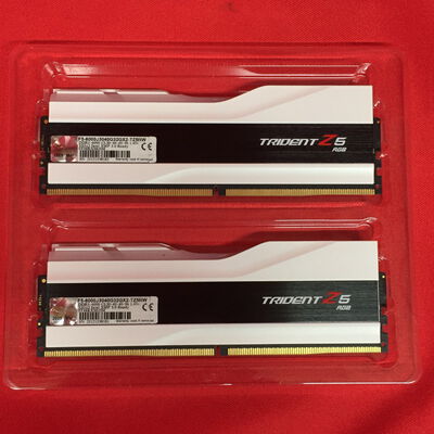 【千葉店】中古  GSK F5-6000J3040G32GX2-TZ5RW(DDR5-6000 32GBx2) 3250005411 