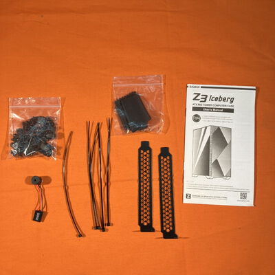 【なんば店】中古  ZALMAN Z3 Iceberg Black(E-ATX ｶﾞﾗｽ ) 3280021758 