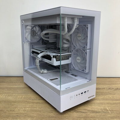 【津ラッツ店】中古  自作PC(Ryzen 7 7800X3D/32GB/SSD1TB+1TB/RX9070XT/W11H) 4990001669 