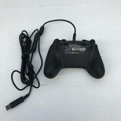 【徳島住吉店】中古  Razer Wolverine V2 (RZ06-03560100-R3M1) 5230001038 