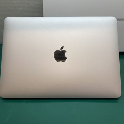 【浦添城間店(沖縄)】中古  Apple MacBook Retina (12 CoreM/1.1GHz 256GB シルバー) MF855J/A 2015 127967 