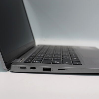 【札幌店】中古  DELL Latitude 5320(Intel Core i5 1145G7 2.60GHz/16GB DDR4/SSD256GB/-/オンボード/13.3/1920x1080/Wi-Fi/WEBCAM/W11P/VBT) 192729 