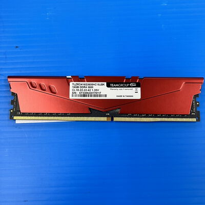 【大須店】中古  PC4-28800 16GB デスクトップ用(DDR4-3600) 140734 