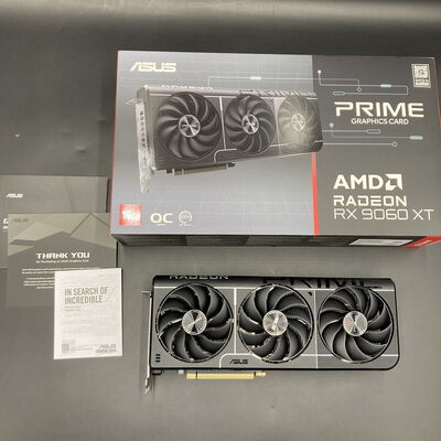 【熊本浜線店】中古  ASUS PRIME-RX9060XT-O16G (RX9060XT 16G) 179899 