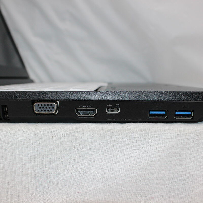 中古 FUJITSU LIFEBOOK A5511/G(Intel Core i5 1145G7 2.60GHz/16GB