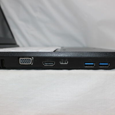 【通販センター】中古  FUJITSU LIFEBOOK A5511/G(Intel Core i5 1145G7 2.60GHz/16GB DDR4/SSD256GB/MULTI/オンボード/15.6/1920x1080/GbE/Wi-Fi/WEBCAM/W11H/VBT) 196510 