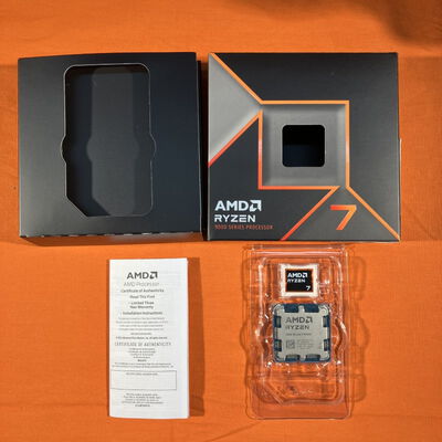 【なんば店】中古  AMD Ryzen 7 9700X (AM5/3.8GHz/40M/C8/T16/65W) 169022 
