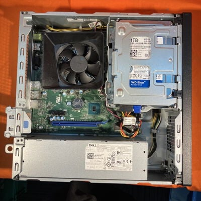 【なんば店】中古  DELL Vostro 3681 (10400/8GB/HDD1TB/Mt/WLAN/W10P64) 3280021169 