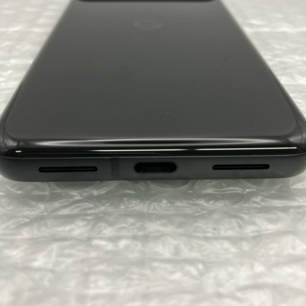 中古 Google Pixel8 128GB Obsidian【SoftBank版SIMフリー】GZPFO