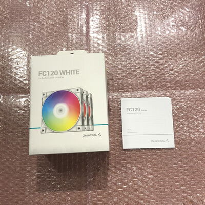 【宮崎恒久店】中古  DEEPCOOL FC120-WHITE 3 IN 1(120mm RGB WH 3PK) 5160000534 