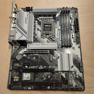 【鹿児島店】中古  ASRock B760 Pro RS/D4 WiFi (B760 1700 ATX DDR4) 4700000735 
