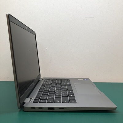 【津ラッツ店】中古  DELL Latitude 5320 (Intel Core i7 1185G7 3.0GHz/16GB/SSD256GB/-/-/13.3/1920x1080/Wi-Fi/WEBCAM/W11H64) 180537 