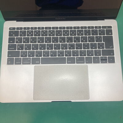 【浦添城間店(沖縄)】中古  Apple MacBook Pro 13インチ 2017 スペースグレイ Core i5 2.3GHz/8GB/256GB SSD MPXT2J/A 135868 