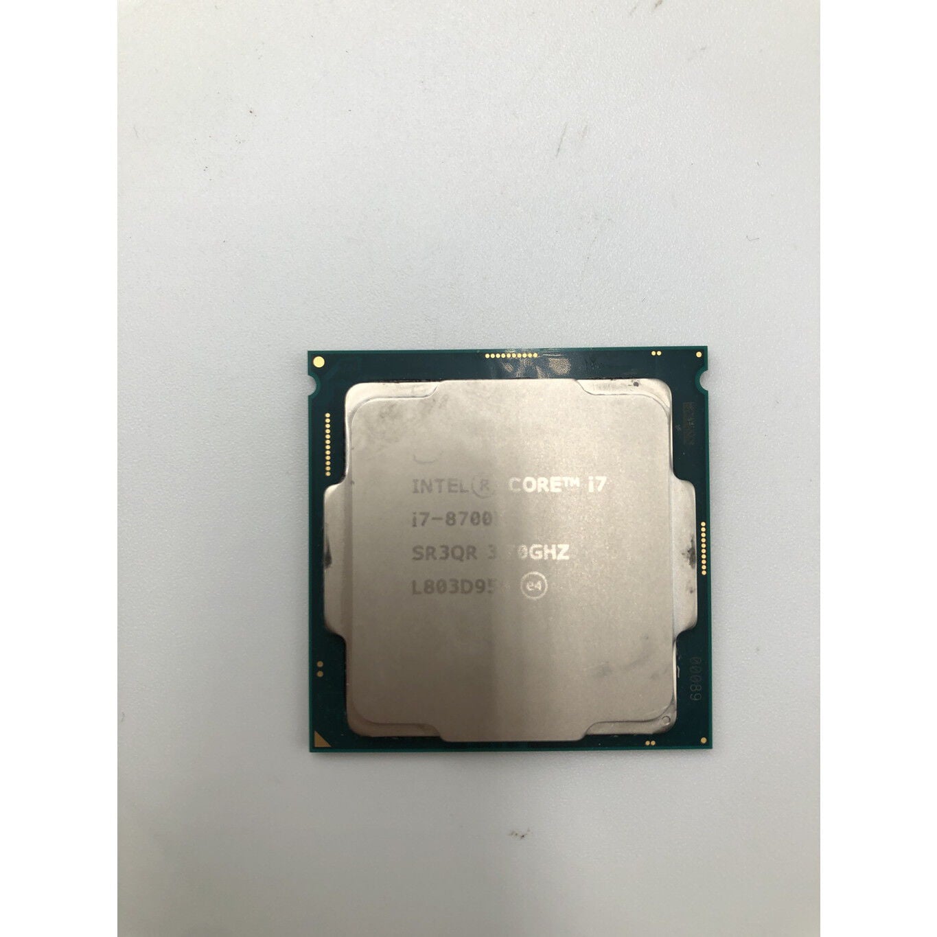 中古 INTEL Core i7 8700K (1151/3.70GHz/12M/C6/T12) 136197 （380066