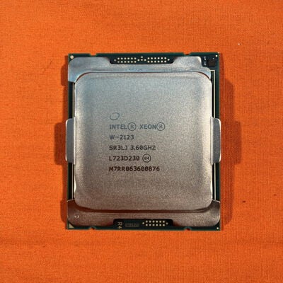 【なんば店】中古  Intel Xeon W-2123 (2066/3.6G/8.25M/C4/T8) 1460027153 