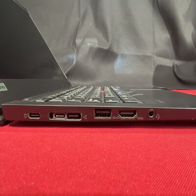 【静岡東瀬名店】中古  LENOVO ThinkPad X13 (AMD Ryzen 5 Pro 4650U 2.10GHz/32GB/SSD256GB/-/オンボード/13.3/1920x1080/Wi-Fi/WEBCAM/W11H) 185706 