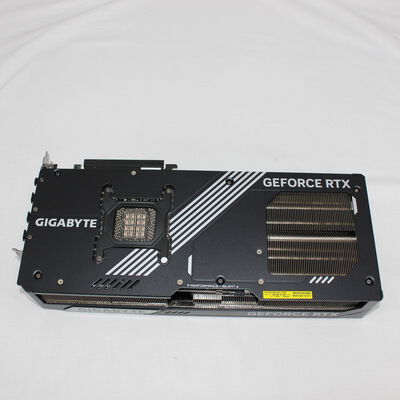【通販センター】中古  GIGABYTE GV-N5090WF3OC-32GD (RTX5090 32G) 3480034079 