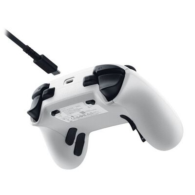 Razer  Wolverine V3 Pro White Edition (RZ06-05200200-R3M1) 