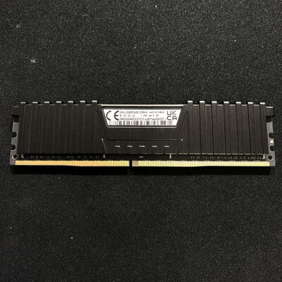 【福井日之出店】中古  PC4-25600 16GB デスクトップ用 140728 