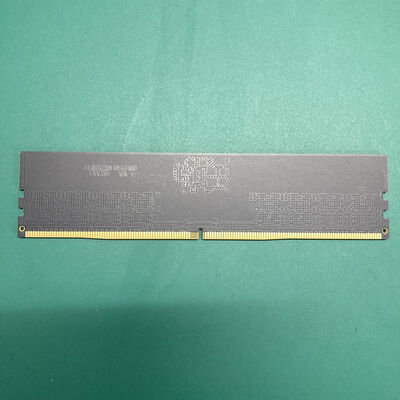 【神戸・三宮店】中古  PC5-44800 16GB デスクトップ用 149153 