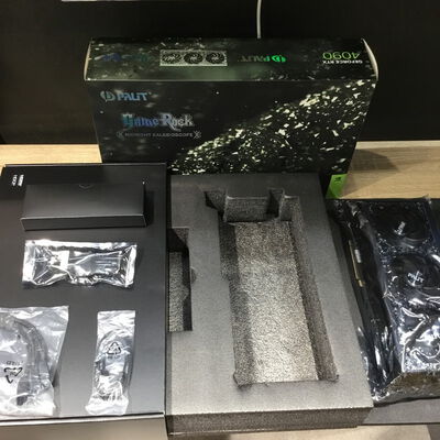 【松山環状枝松店】中古  Palit GeForce RTX 4090 GameRock(24GB PCI-E) 4560001349 