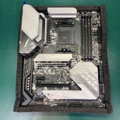 【千葉店】中古  ASRock B550 Steel Legend (B550 AM4 ATX DDR4) 142936 