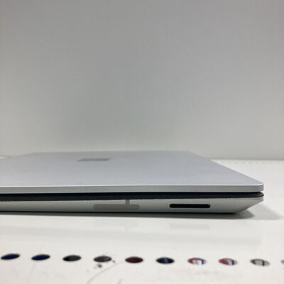 【大宮店】中古  Surface Laptop(i5-8350U/8GB/SSD256GBWin10P) 1250005736 