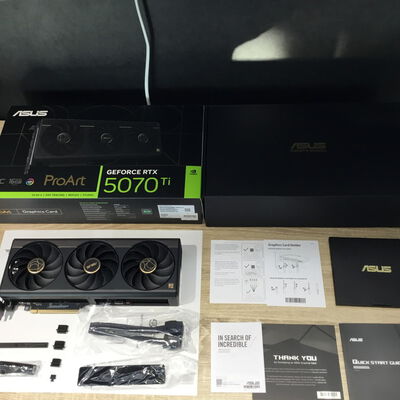 【松山環状枝松店】中古  ASUS PROART-RTX5070TI-O16G (RTX5070Ti 16GB) 4560001621 