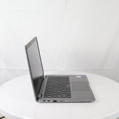 【通販センター】中古  Dell Latitude 5330(Intel Core i7 1265U/16GB DDR4 (PC4)/SSD512GB/なし/オンボード/13.3/1920x1080/Wi-Fi/Windows 11 Home 64bit) 191542 