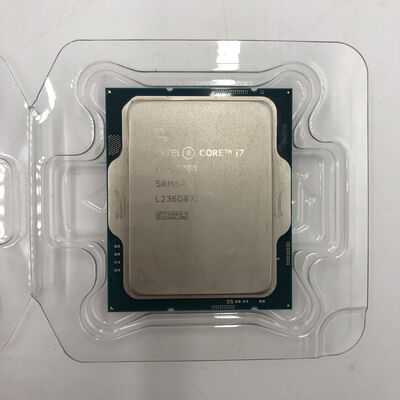 【福井日之出店】中古  INTEL Core i7 13700 (1700/2.1G/30M/C16/T24) 154210 