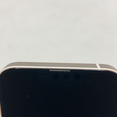 【熊本浜線店】中古  【docomo版SIMフリー】Apple iPhone13 6.1インチ 256GB (スターライト) MLNJ3J/A 147341 