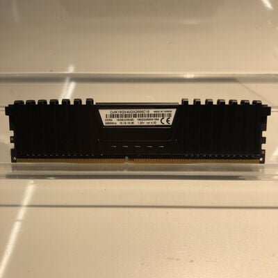【姫路店】中古  PC4-21300 8GB デスクトップ用 126165 