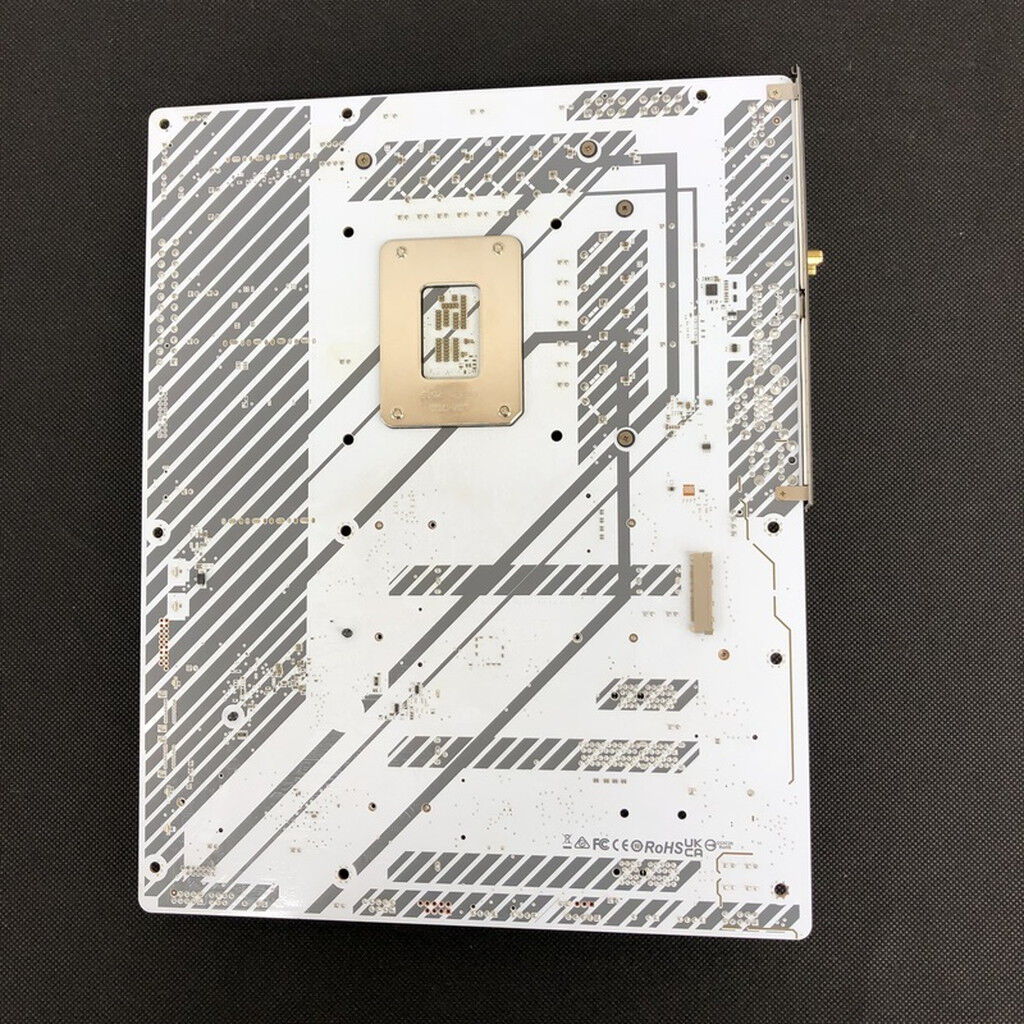 中古 ASRock B760 Pro RS WiFi White (B760 1700 ATX DDR5) 5110001102