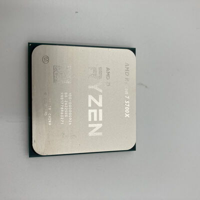 【なんば店】中古  AMD Ryzen 7 5700X (AM4/3.4GHz/36M/C8/T16/65W) 150182 