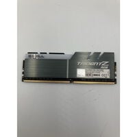 中古  G.SKILL TRIDENTZ RGB F4-3200C16D-16GTZRX(DDR4-3200 8GB) 4510001949 