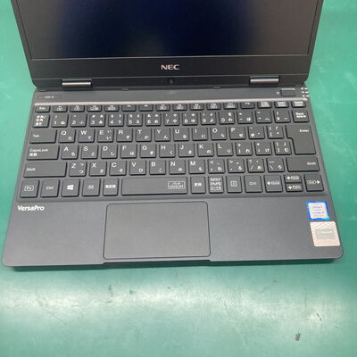 【浦添城間店(沖縄)】中古  NEC VersaPro VKT13H-5 PC-VKT13HZG5 (Intel Core i5 8200Y 1.30GHz/8GB/SSD256GB/なし/オンボード/12.5/1920x1080/Wi-Fi/WEBCAM/W11H MAR) 184437 