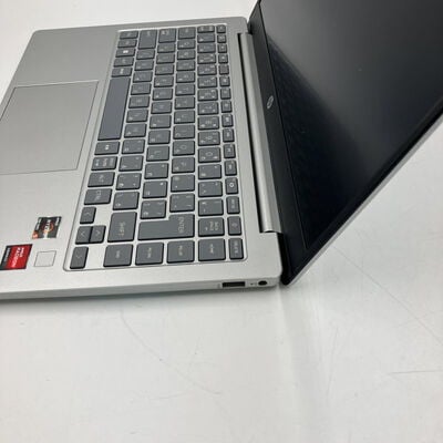 【なんば店】中古  HP Laptop 14-em0xxx　(Ryzen 5 7530U/16GB/SSD512GB/W11H) 3280023250 