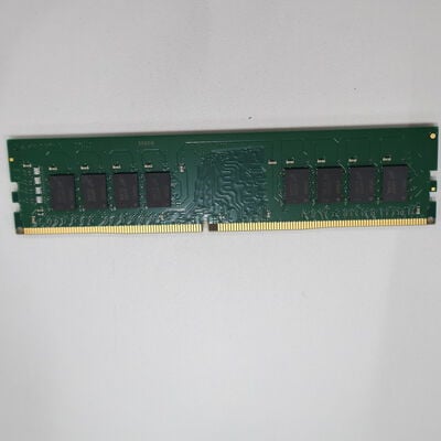 【通販センター】中古  PC4-21300 16GB デスクトップ用(DDR4-2666) 135638 